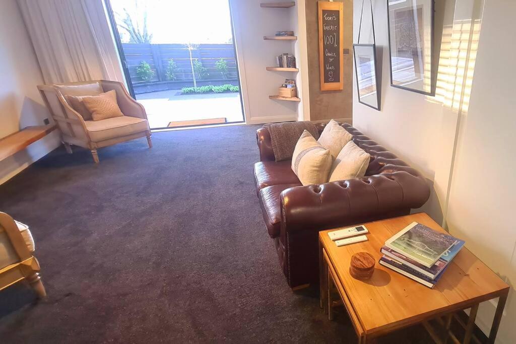 Apartment 5 - Haddin Court - Modern Loft Style Blenheim Eksteriør billede
